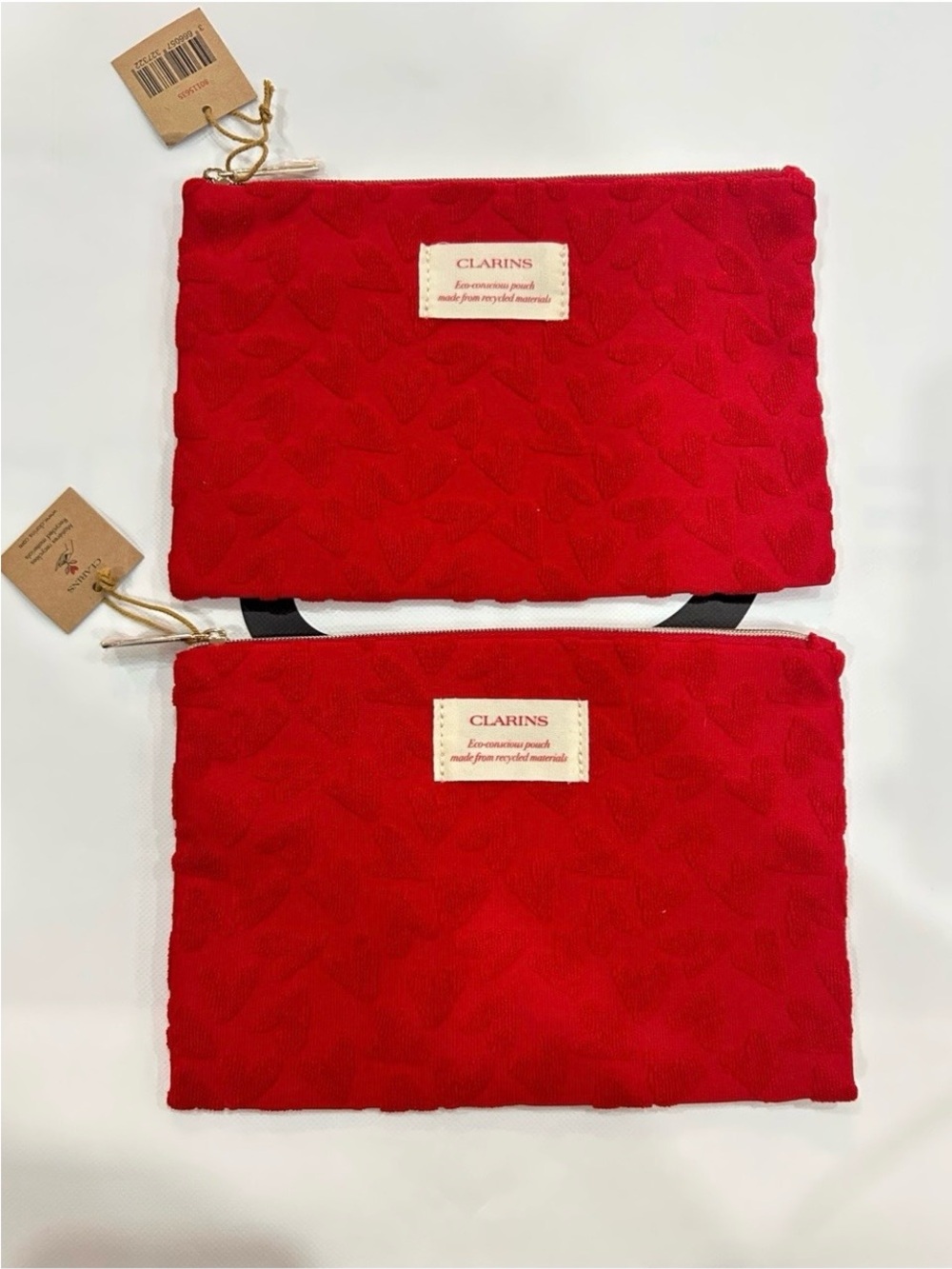 2/10$ Clarins Red Cosmetic Pouch